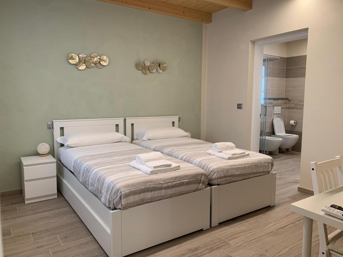 B&B La Luce Verde Салуццо Экстерьер фото